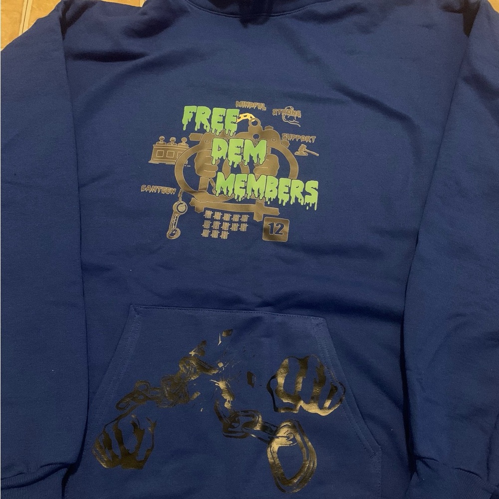 Free DEM Members T-Shirt